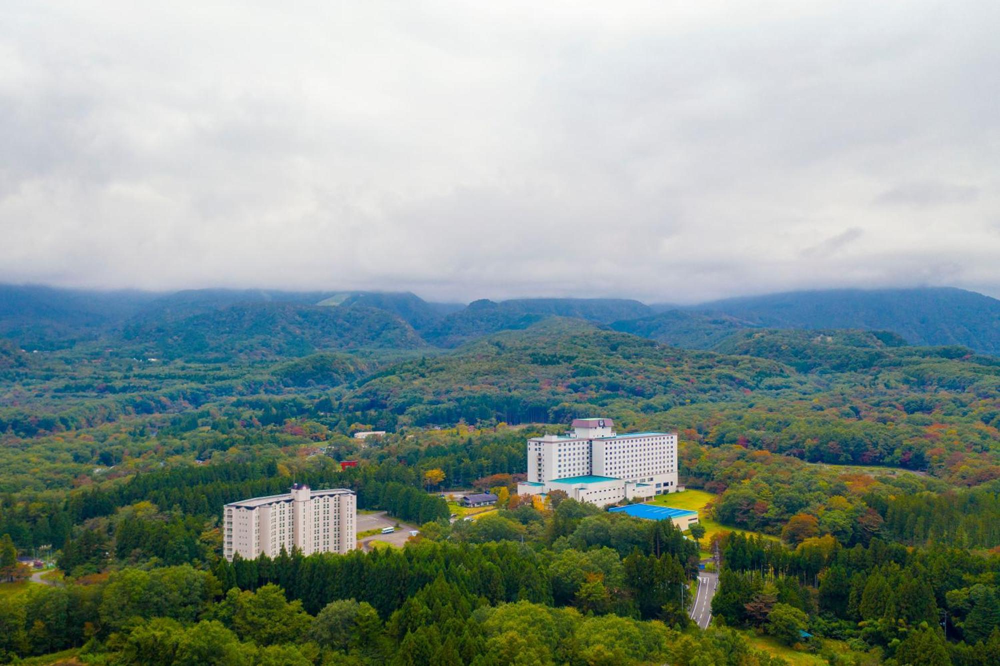 Mercure Miyagi Zao Resort & Spa Exterior photo